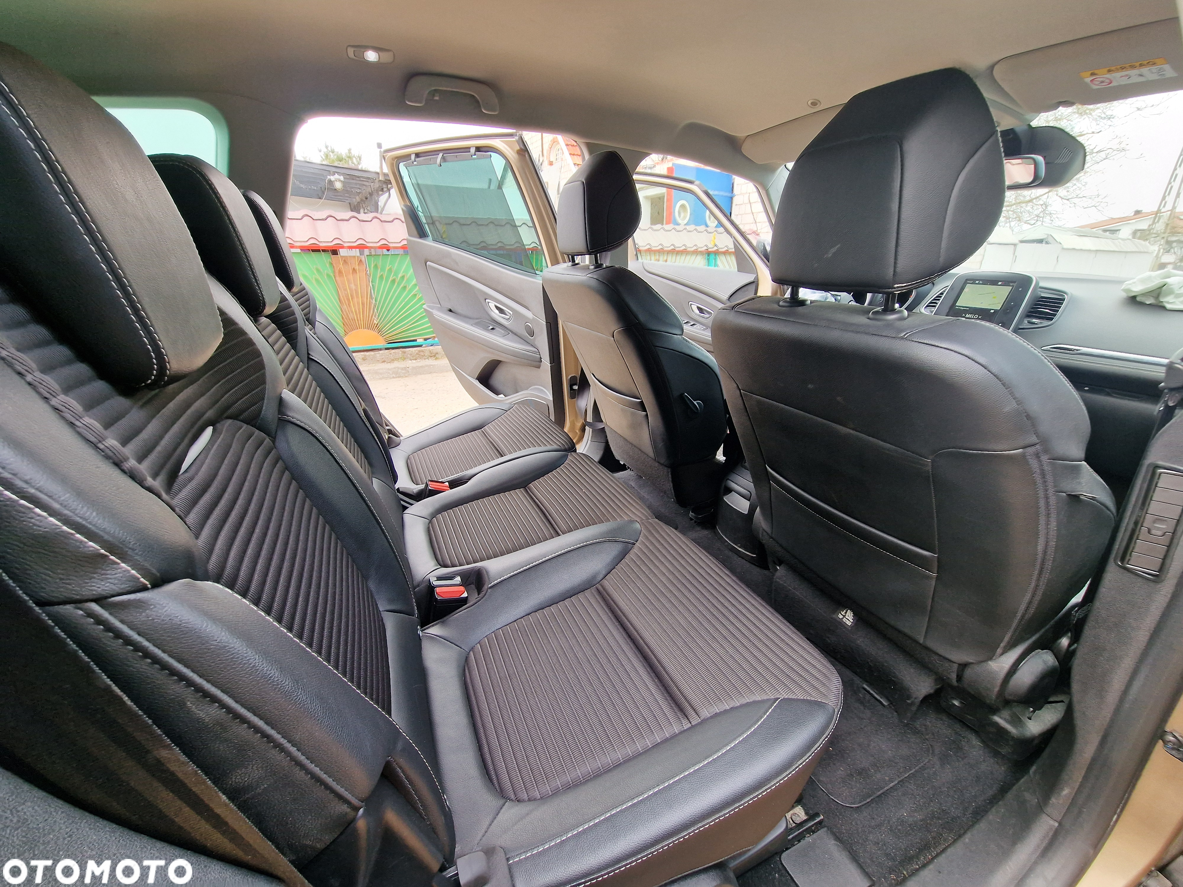 Renault Grand Scenic TCe 160 GPF BOSE EDITION - 12