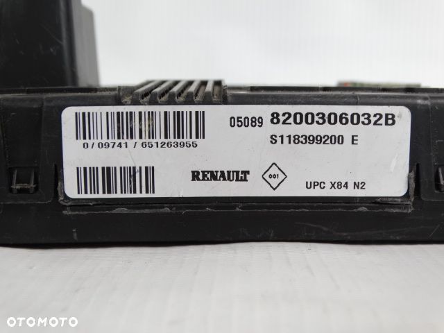 RENAULT SCENIC II  Grand Scénic II  Megane Skrzynka Bezpieczników Moduł Sterowanie Instalacją UPC  8200306032B S118399200E - 5
