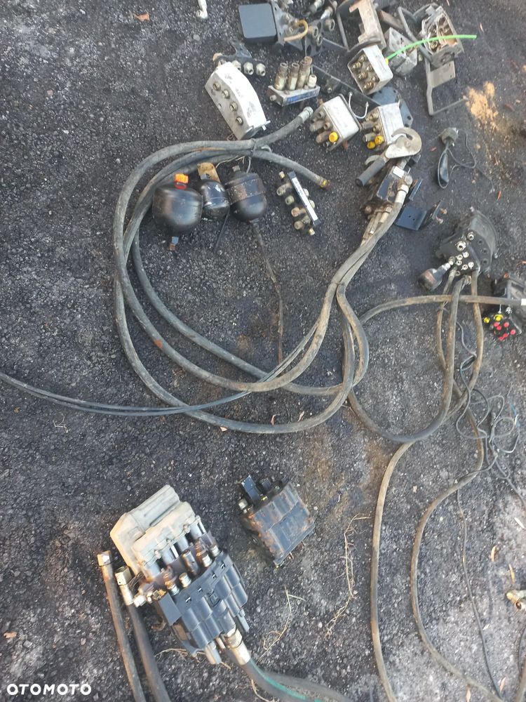 Rozdzielacz Hydrauliczny szybko złącze MAILLEUX SDM 143/2-PM SZYBKOZŁĄCZE do tura zawór sterujący 2S-4550-2ST, dcm142/2,TRIMA MULTI-DOC,KASETA,Ładowacz czołowy,stoll,manip,multizłącze,klamra, TUR FAUCHEUX PRESTIGE 120 F2 - 21