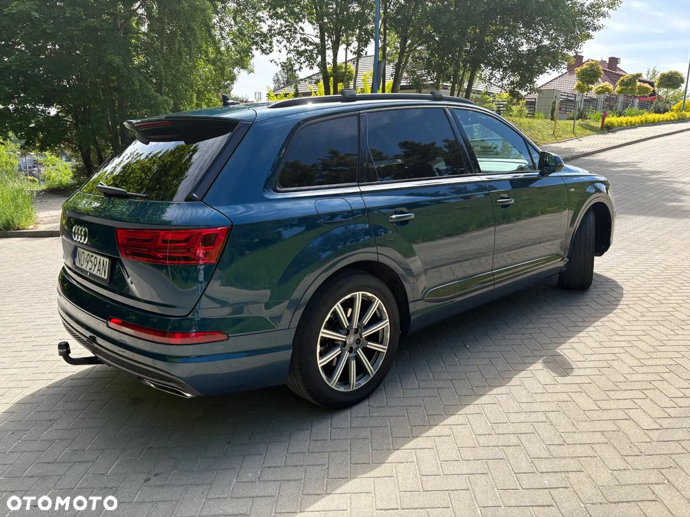 Audi Q7 - 6