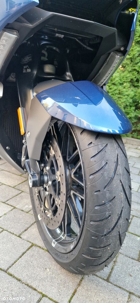 BMW K - 18
