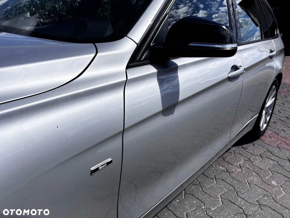 BMW Seria 3 328i Sport-Aut - 5