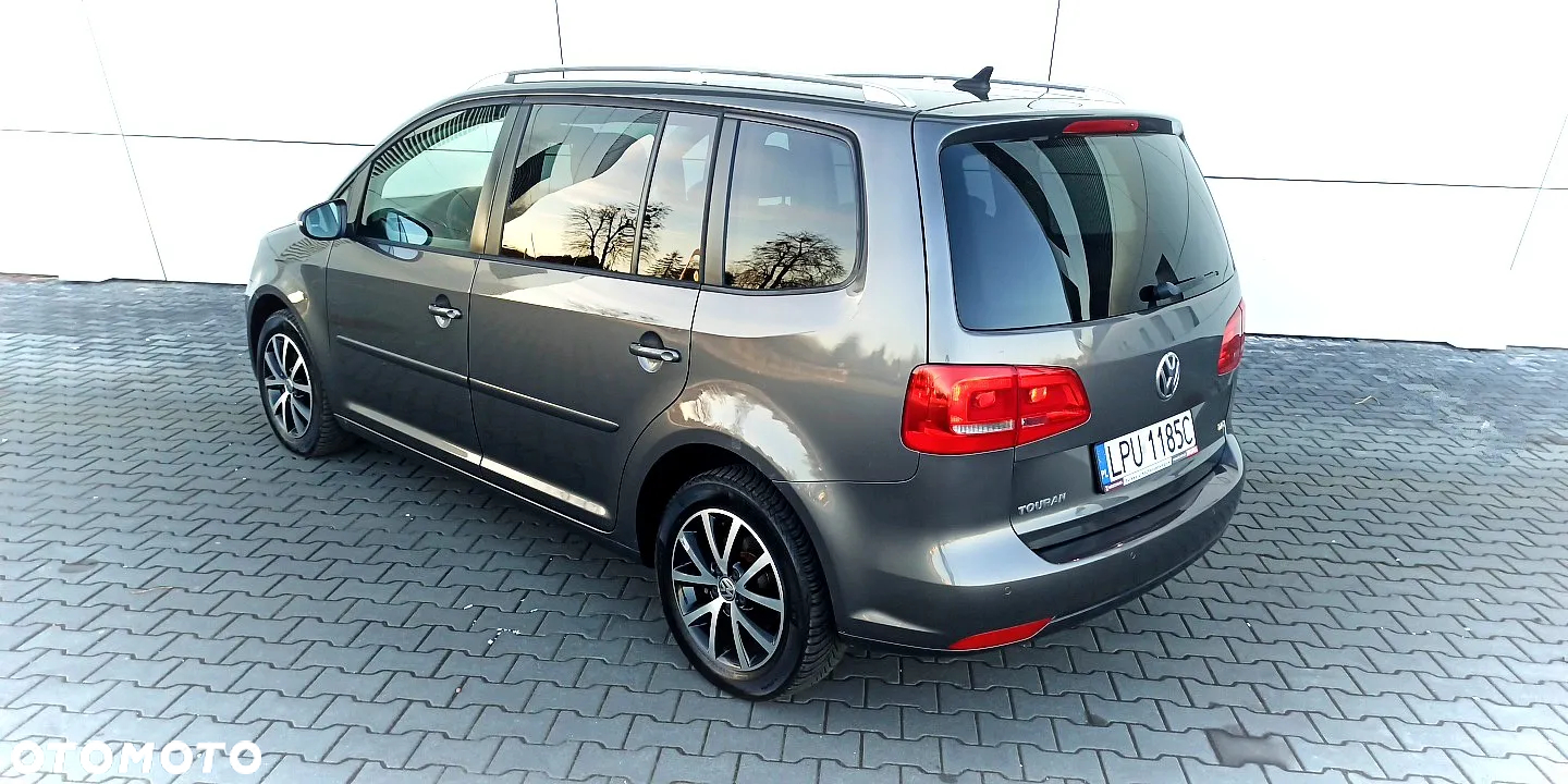 Volkswagen Touran 1.6 TDI DPF Highline - 9