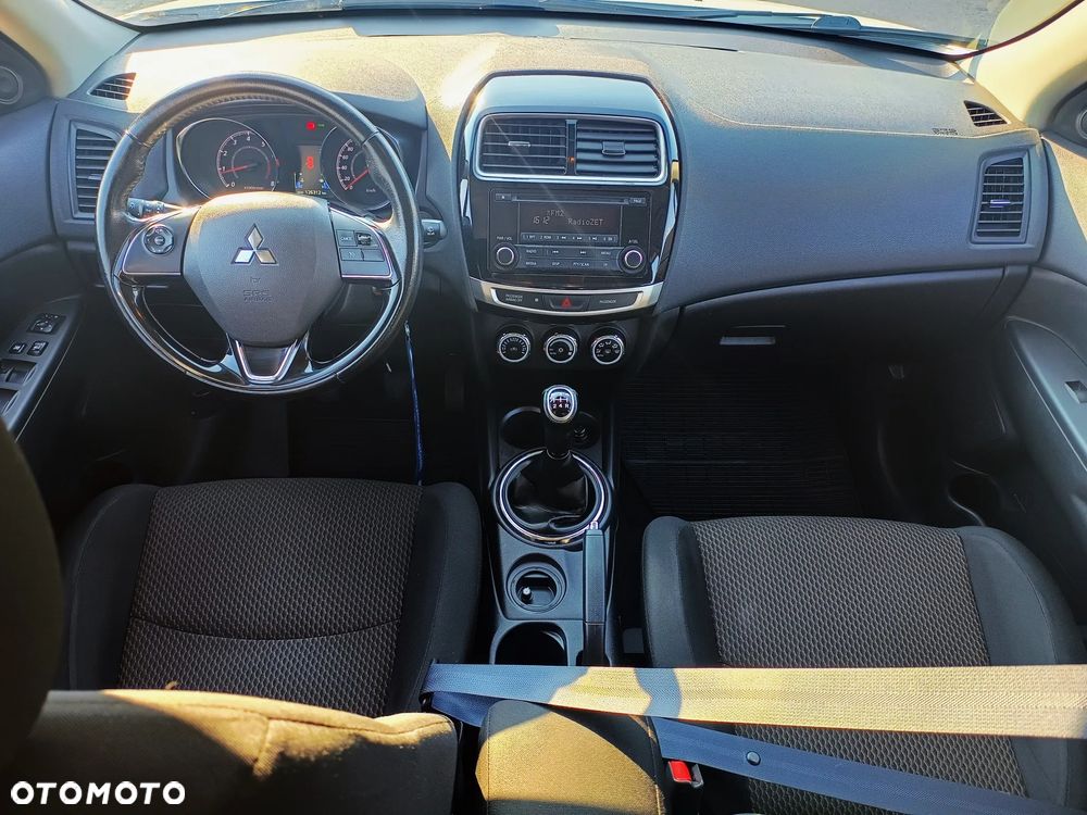 Mitsubishi ASX 1.6 Invite - 10