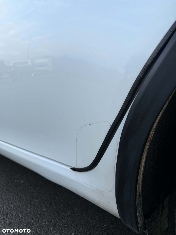 Toyota Auris 1.8 HSD Luna - 10
