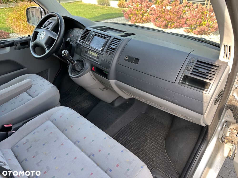 Volkswagen Transporter - 14