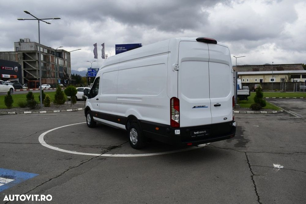 Ford Transit - 8