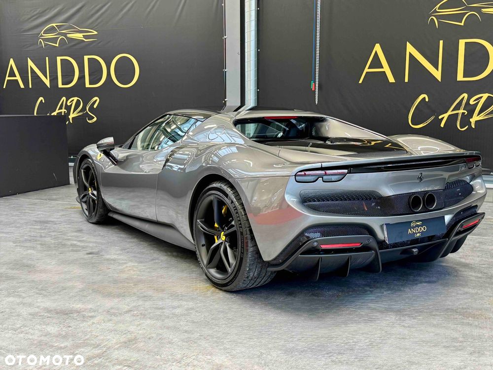 Ferrari 296 GTB - 12