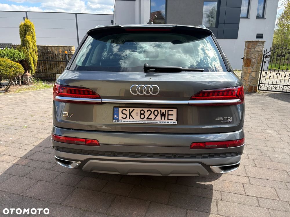 Audi Q7 - 5