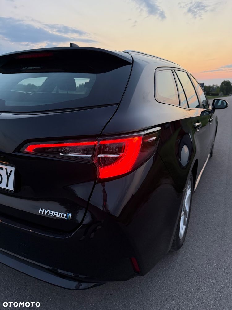 Toyota Corolla 1.8 Hybrid Club - 9