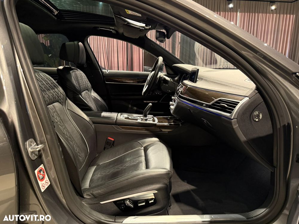 BMW Seria 7 740d xDrive - 25
