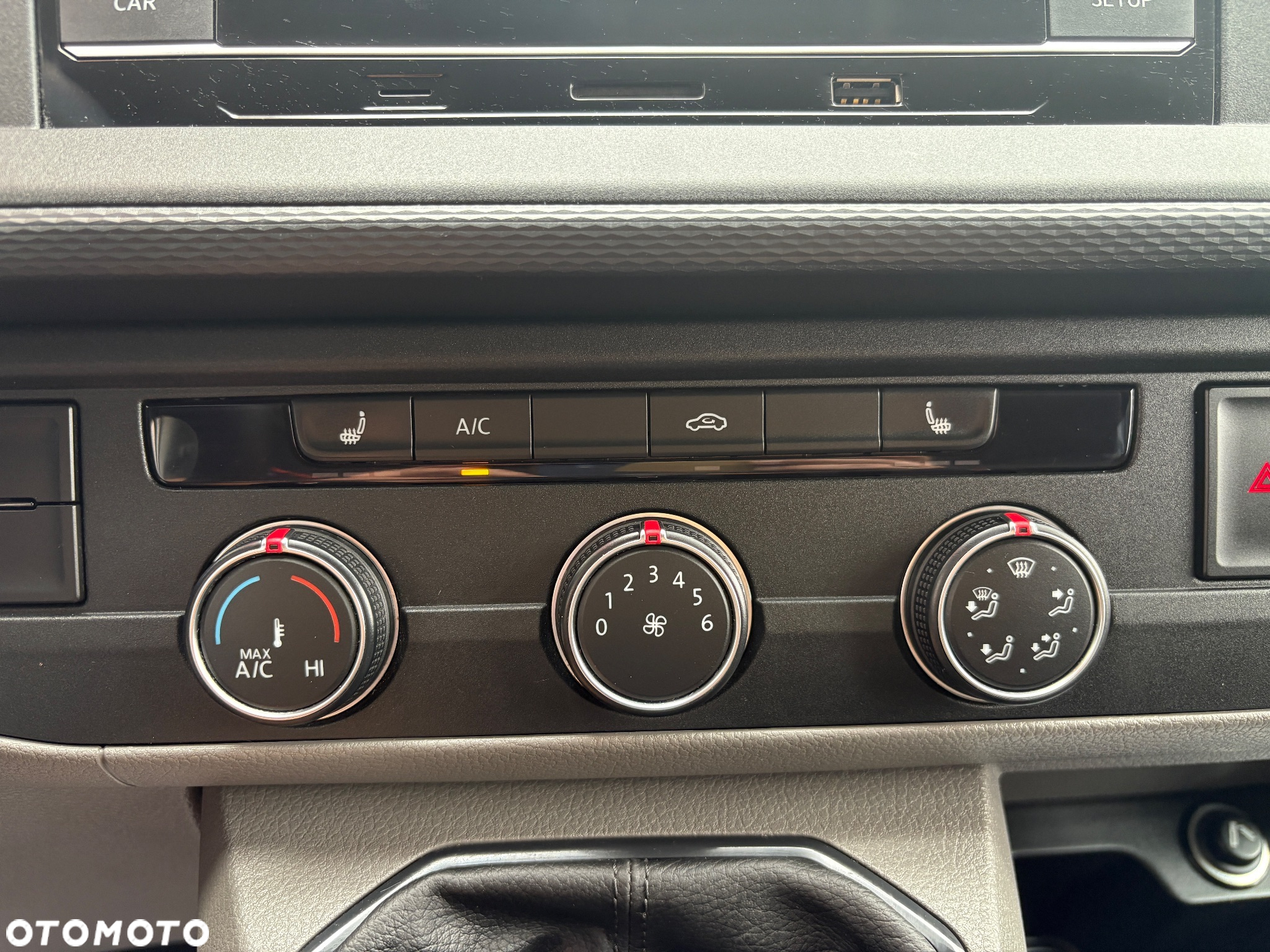 Volkswagen Transporter T6,1 - 25