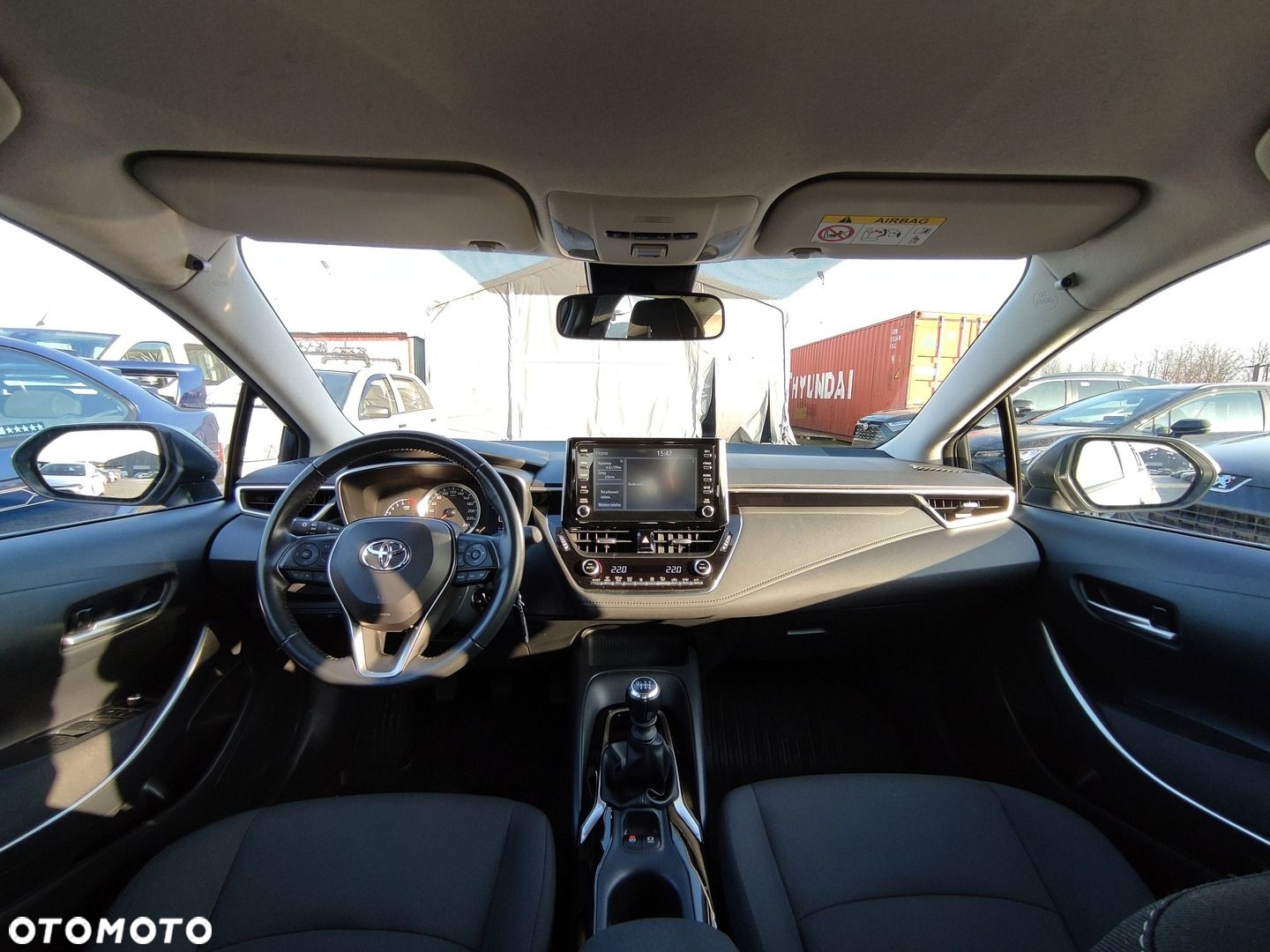 Toyota Corolla - 10