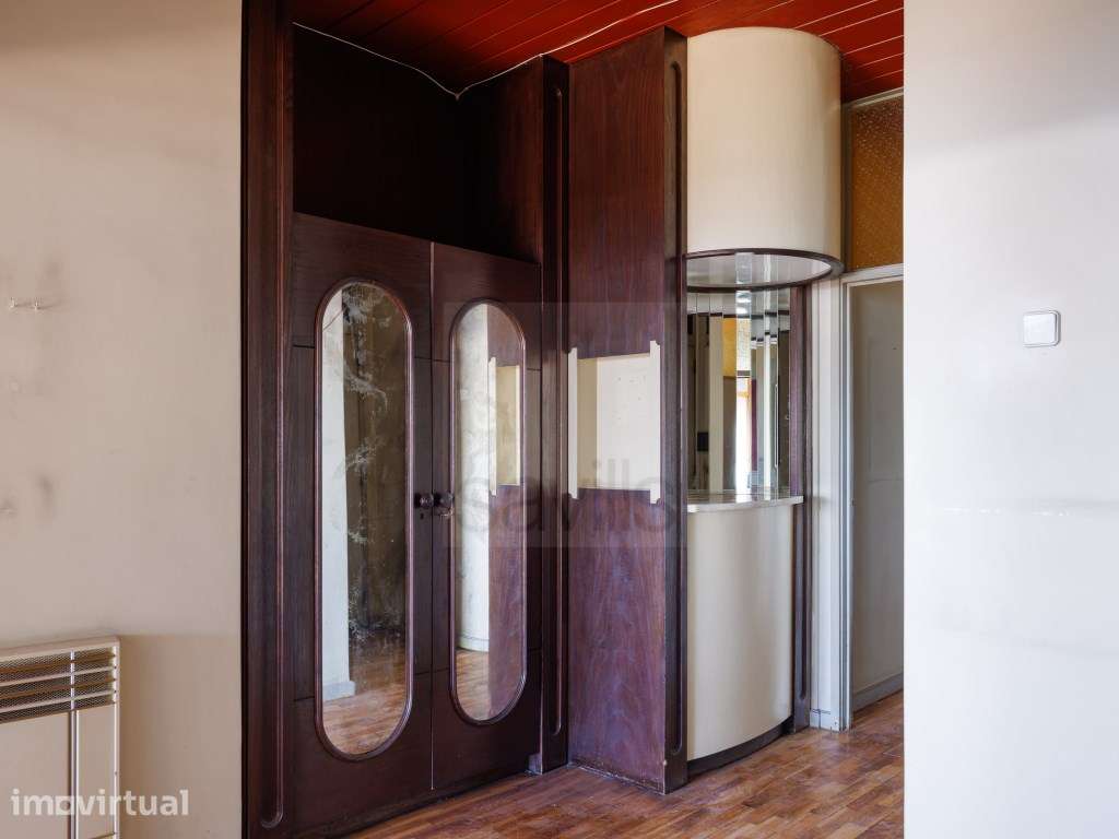 Apartamento T5 na Rua Gonçalo Cristóvão - Porto - Grande imagem: 2/26