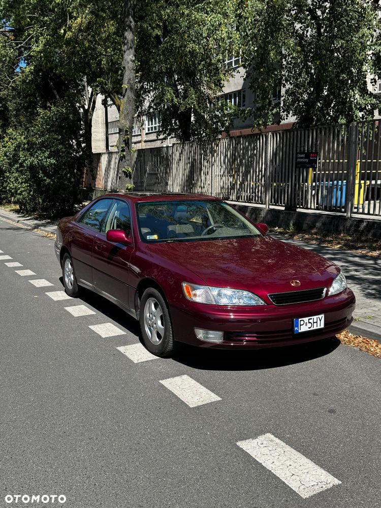 Lexus ES - 30