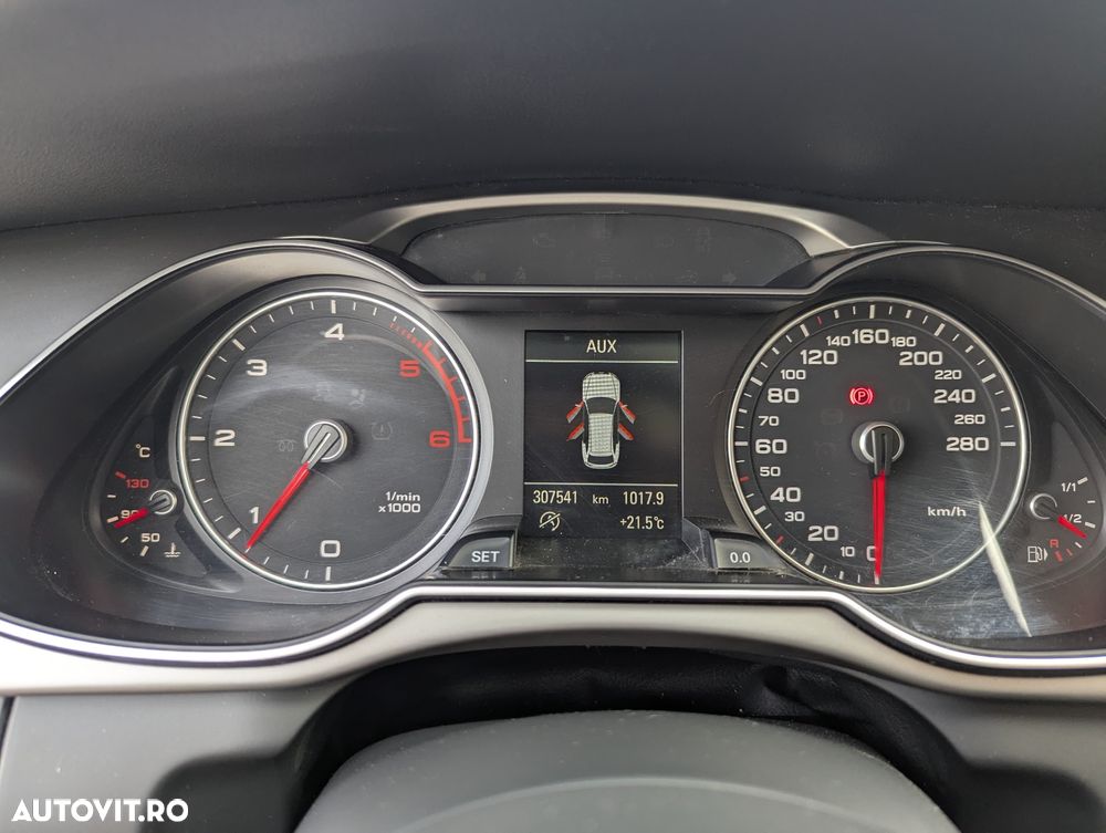 Audi A4 Avant 2.0 TDI - 8