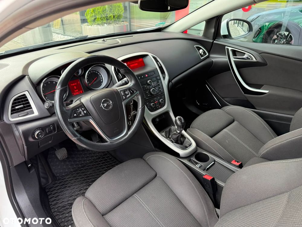Opel Astra 1.6 Turbo Sport - 13