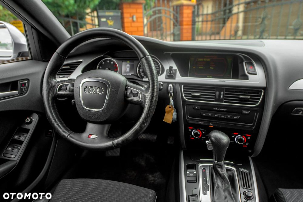 Audi A4 Avant 3.2 FSI quattro tiptronic S line Sportpaket (plus) - 23