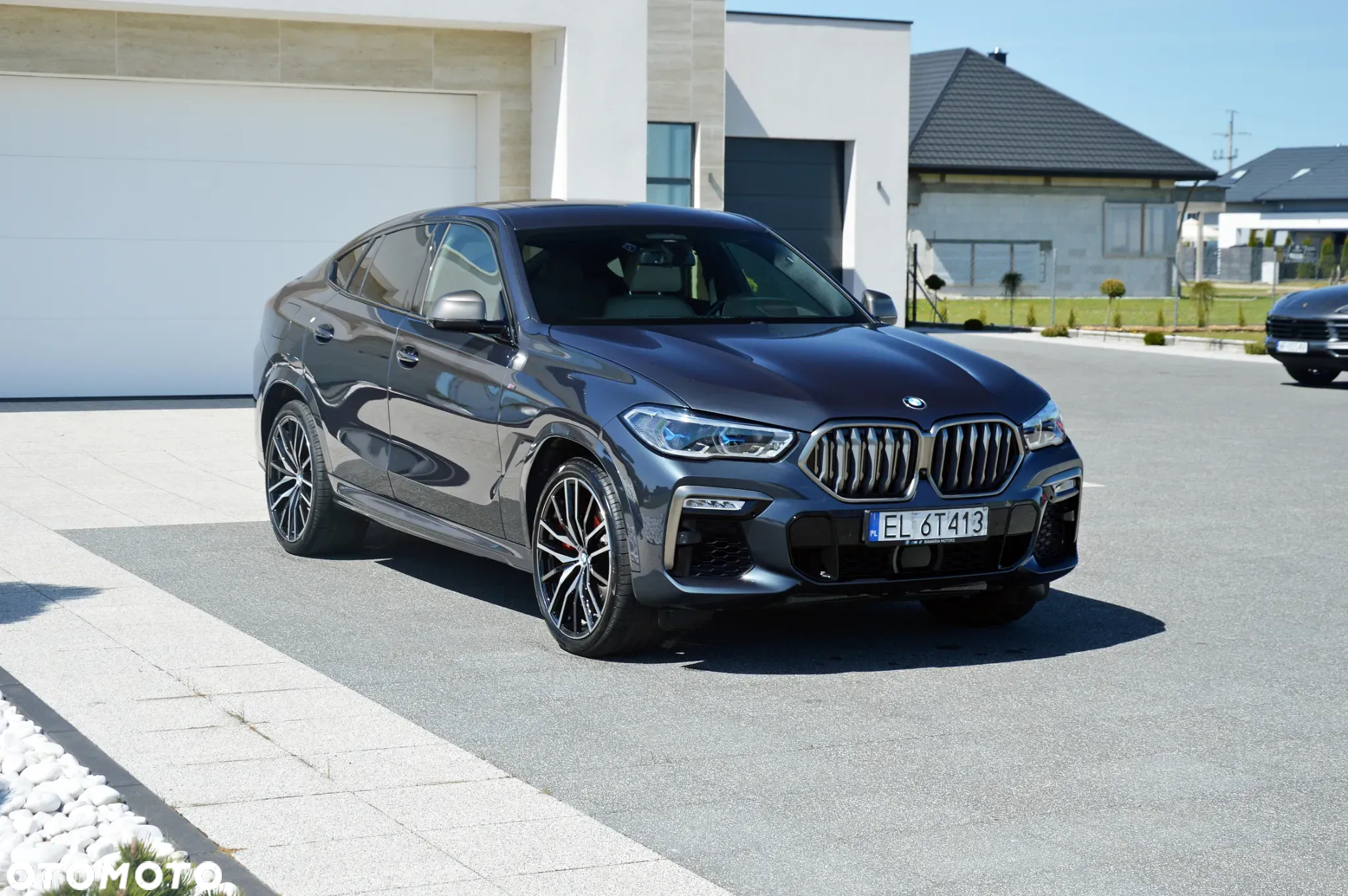 BMW X6 M50i - 8