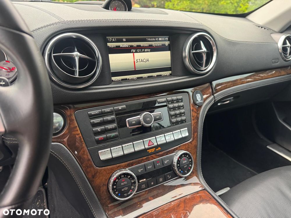 Mercedes-Benz SL 500 7G-TRONIC - 21