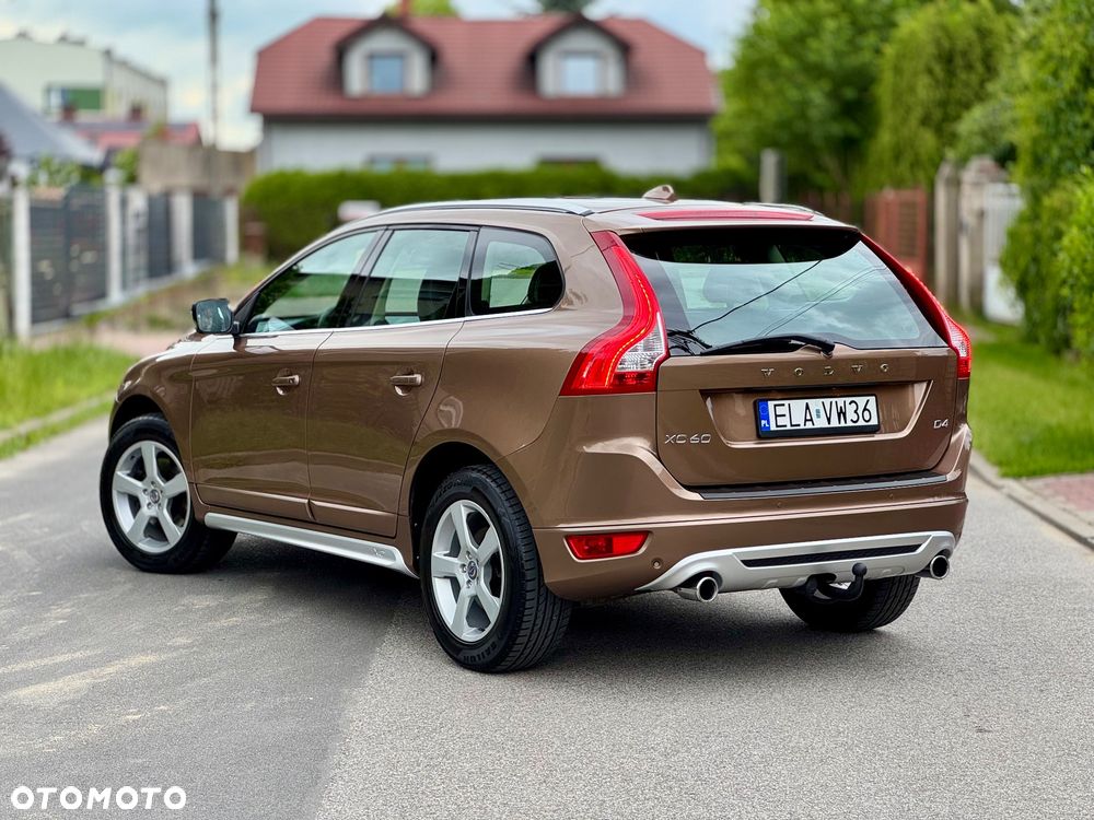 Volvo XC 60 D4 R-Design Kinetic - 6