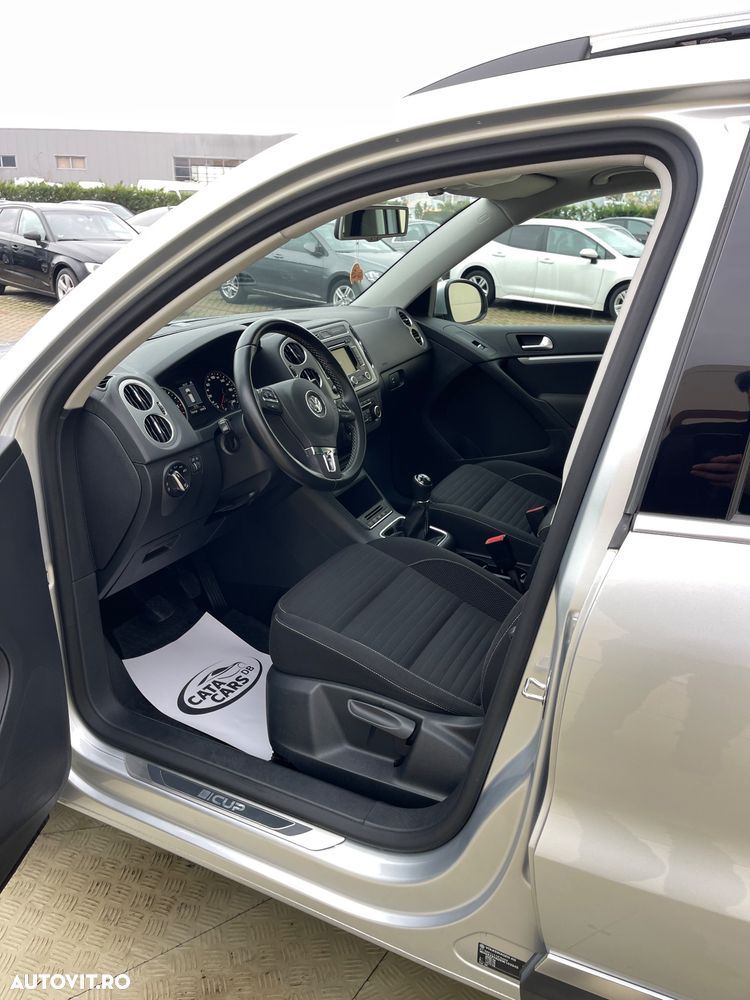 Volkswagen Tiguan 2.0 TDI BMT Sport & Style - 30