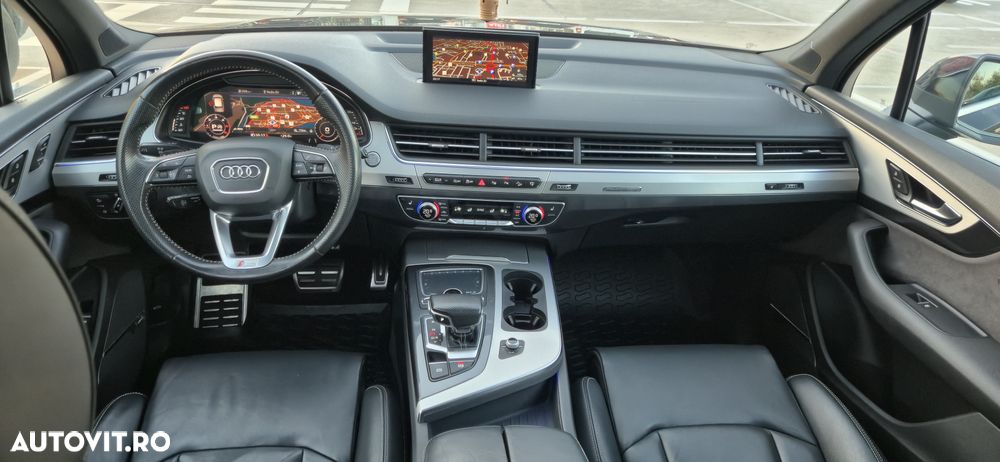 Audi Q7 - 12