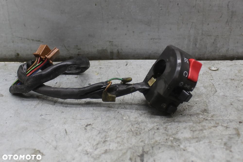 Kawasaki ZX9 przełączniki przełącznik zapłonu prawe - 1