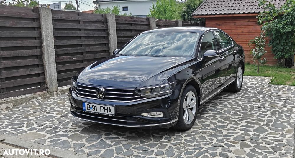 Volkswagen Passat 2.0 TDI DSG Highline - 1