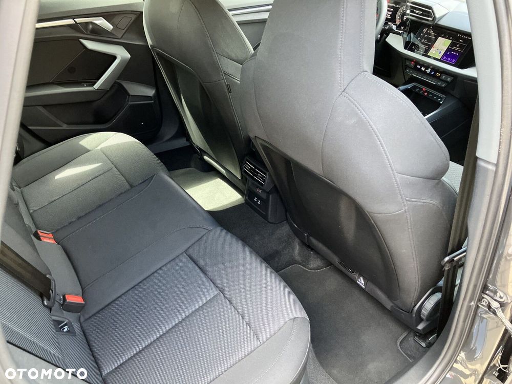 Audi A3 Sportback - 16