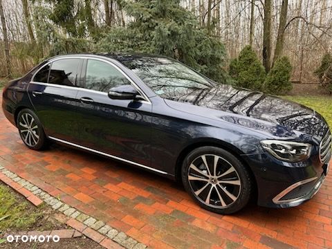 Mercedes-Benz Klasa E ver-220-d-4--matic-exclusive - 1
