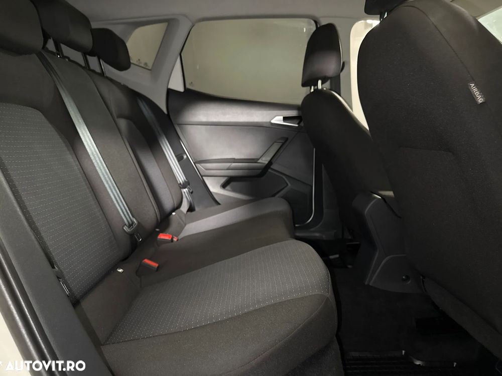 Seat Arona - 13