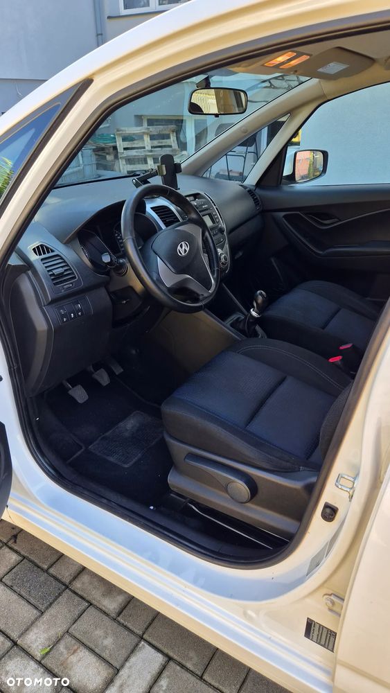 Hyundai ix20 1.4 Comfort blue - 8
