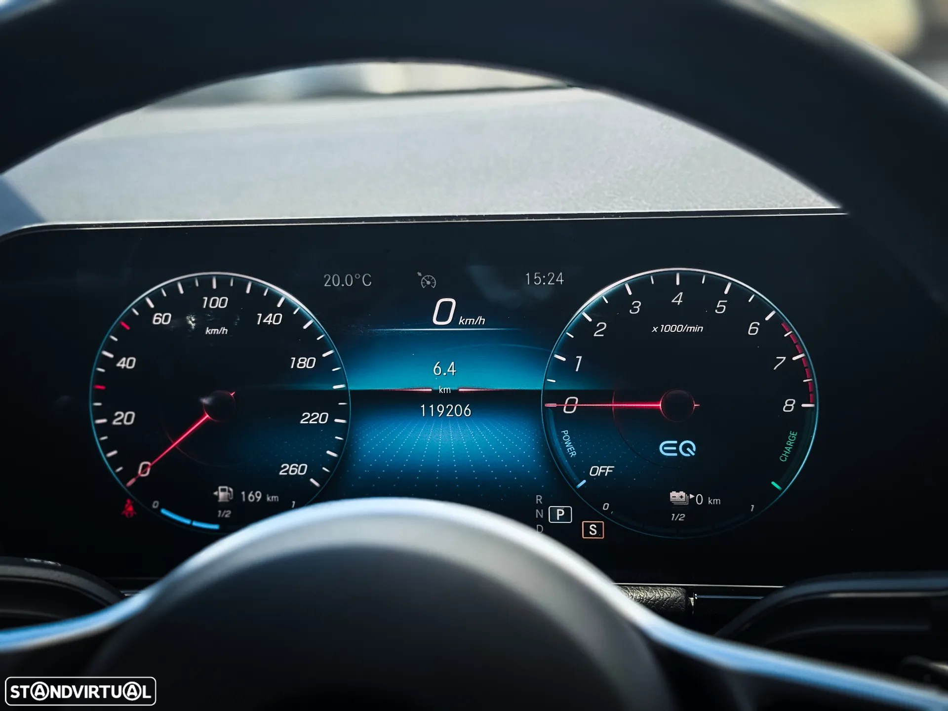 Mercedes-Benz GLA 250 e Progressive - 24