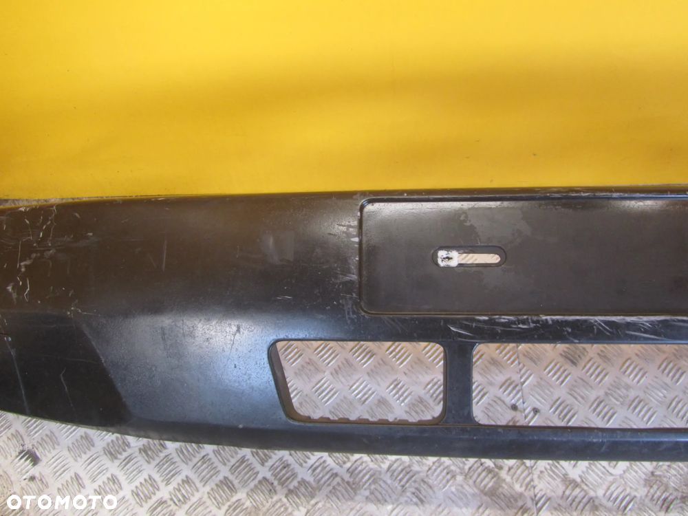 Zderzak Przedni Mercedes Vario 1996r- - 4