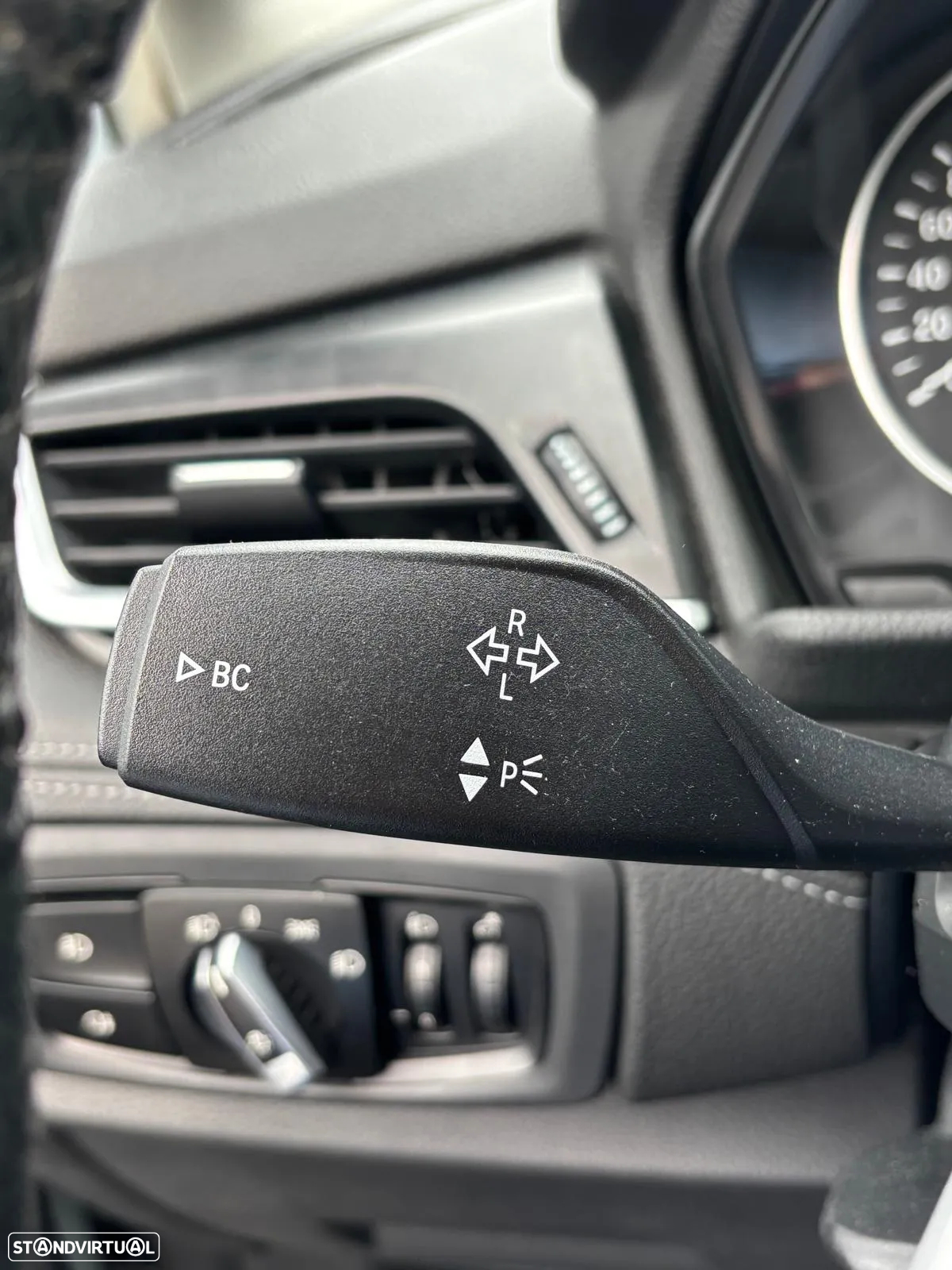 BMW 216 Active Tourer d - 8