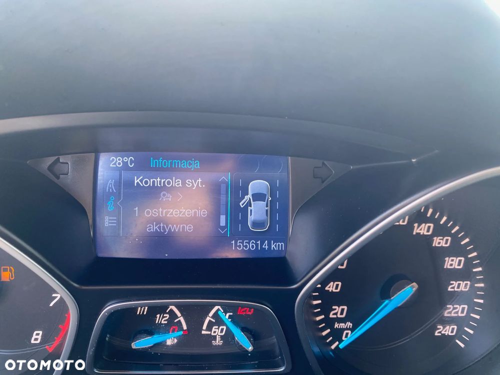 Ford Kuga 1.5 EcoBoost 2x4 Titanium - 11