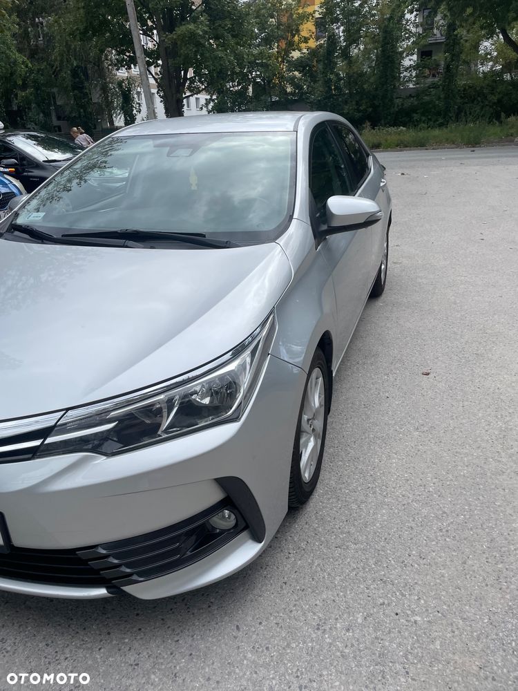 Toyota Corolla 1.6 Comfort - 4