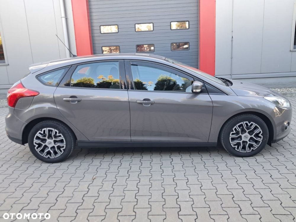 Ford Focus - 8