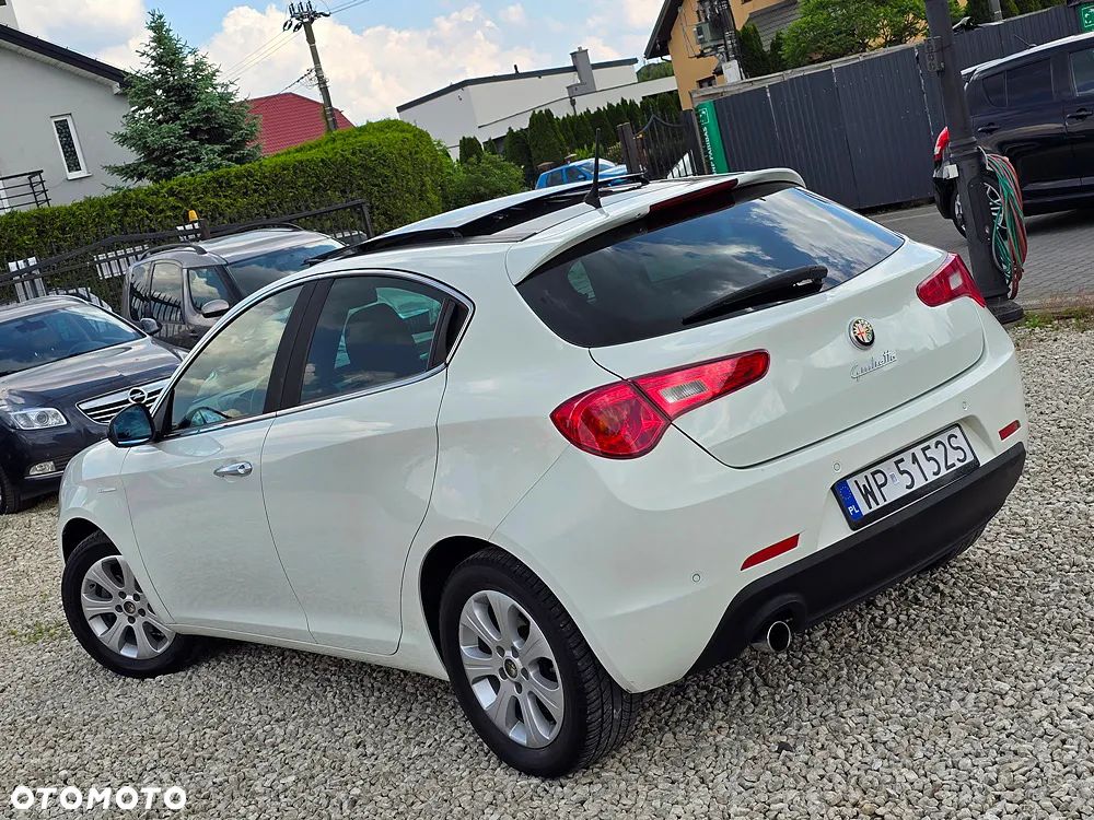 Alfa Romeo Giulietta 1.6 JTDM Distinctive - 2