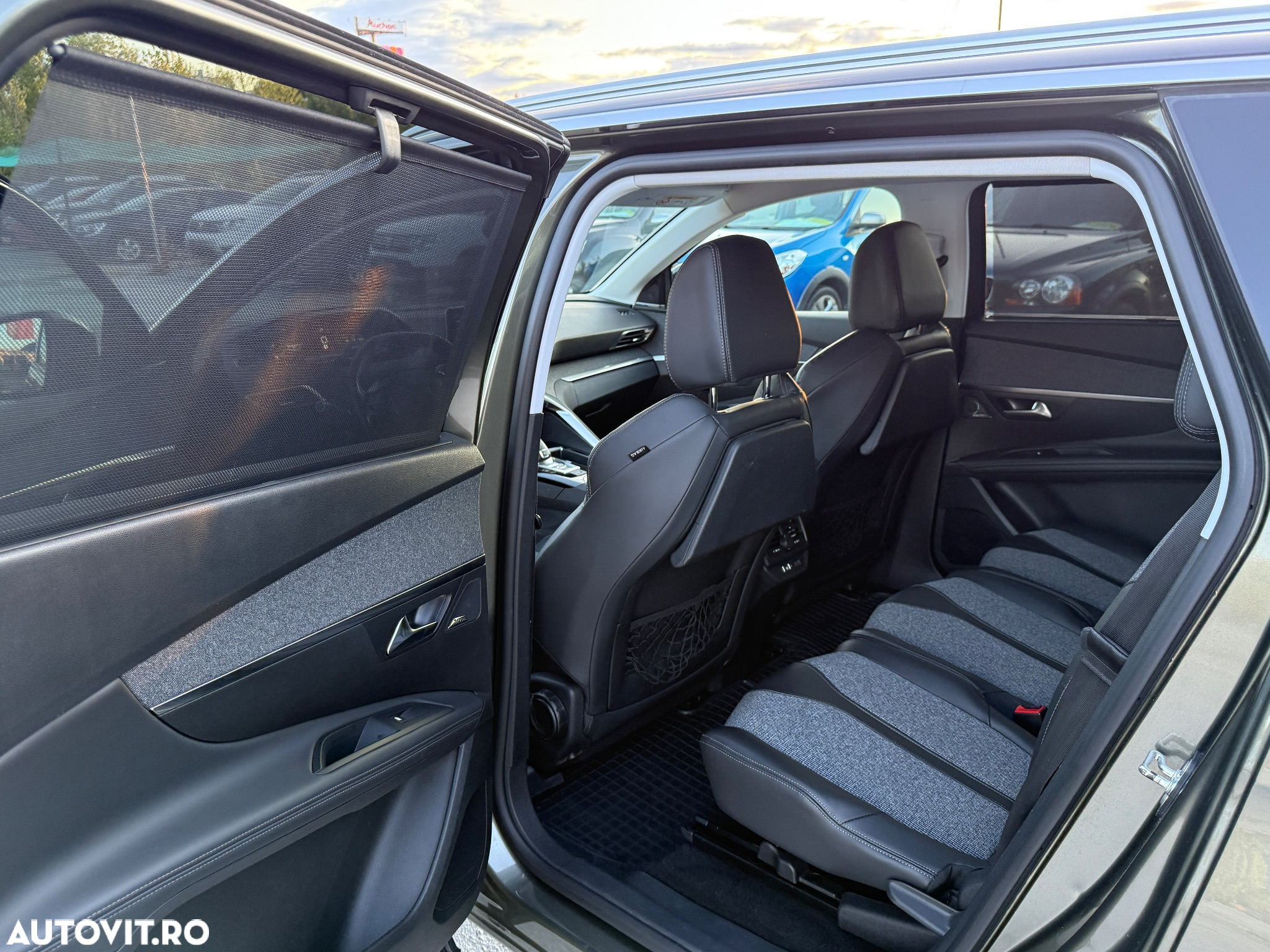 Peugeot 5008 BlueHDI 120 EAT6 Active Business.Paket - 12