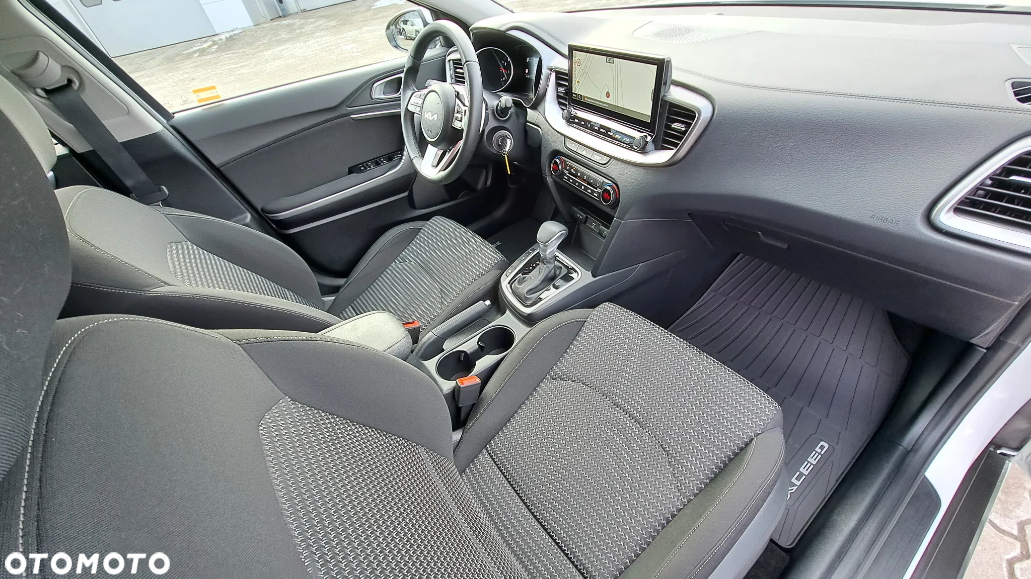 Kia XCeed 1.5 T-GDI M DCT - 24
