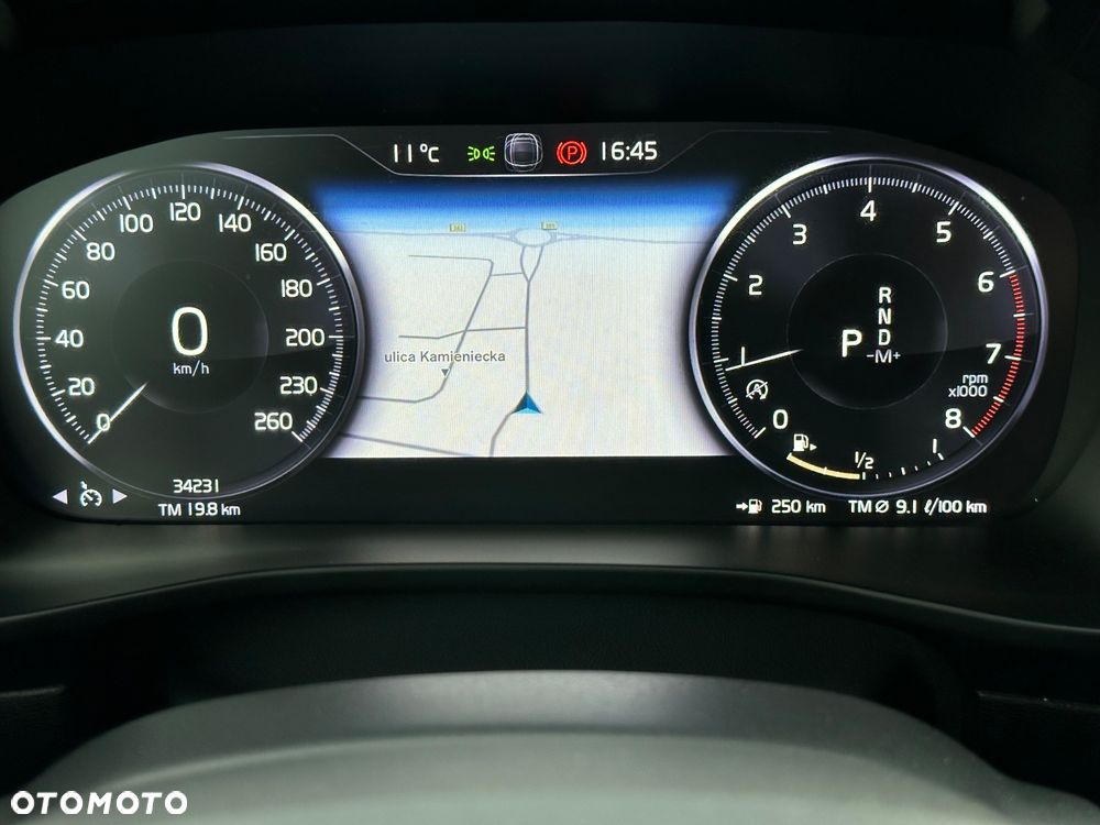 Volvo XC 40 T5 AWD Geartronic Momentum - 18