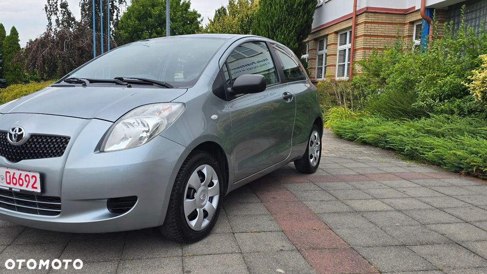 Toyota Yaris - 27