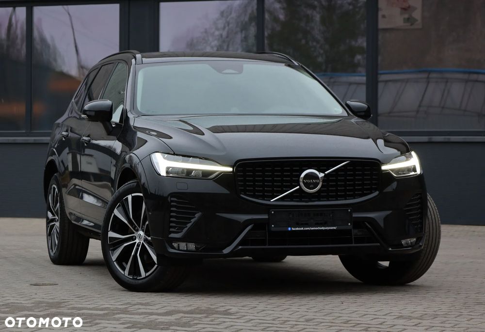 Volvo XC 60 B5 B AWD Ultimate Dark - 2