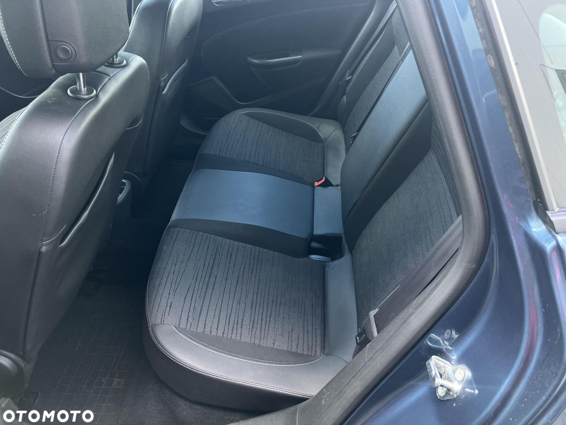 Opel Astra IV 1.6 Active - 15
