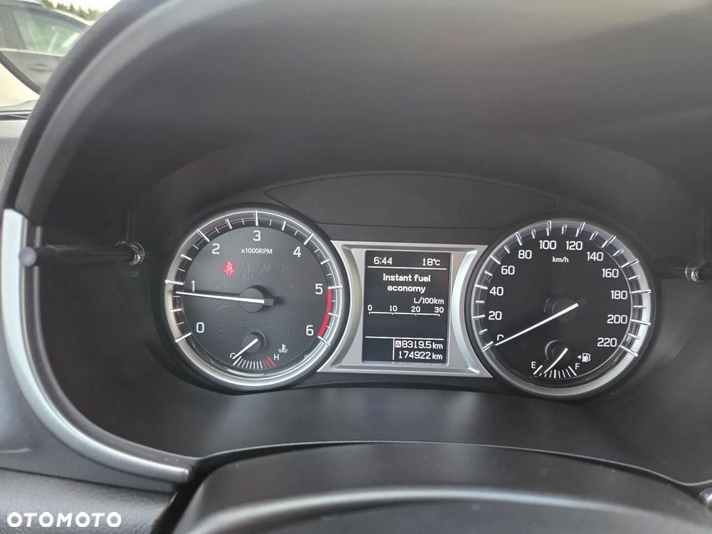 Suzuki Vitara - 27