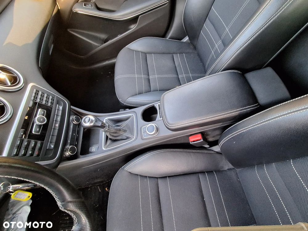 MERCEDES A-KLASA W176 KOMPLET FOTELI SAMOCHODOWYCH Z TAICERKAMI DRZWI PLUS TUNEL - 14