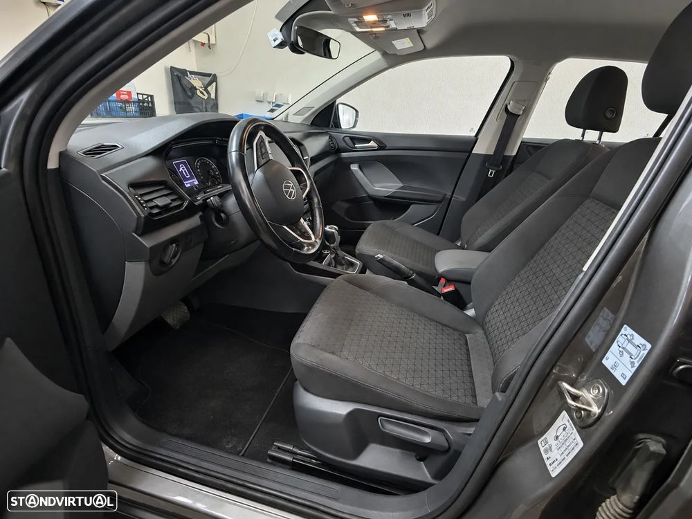VW T-Cross - 8