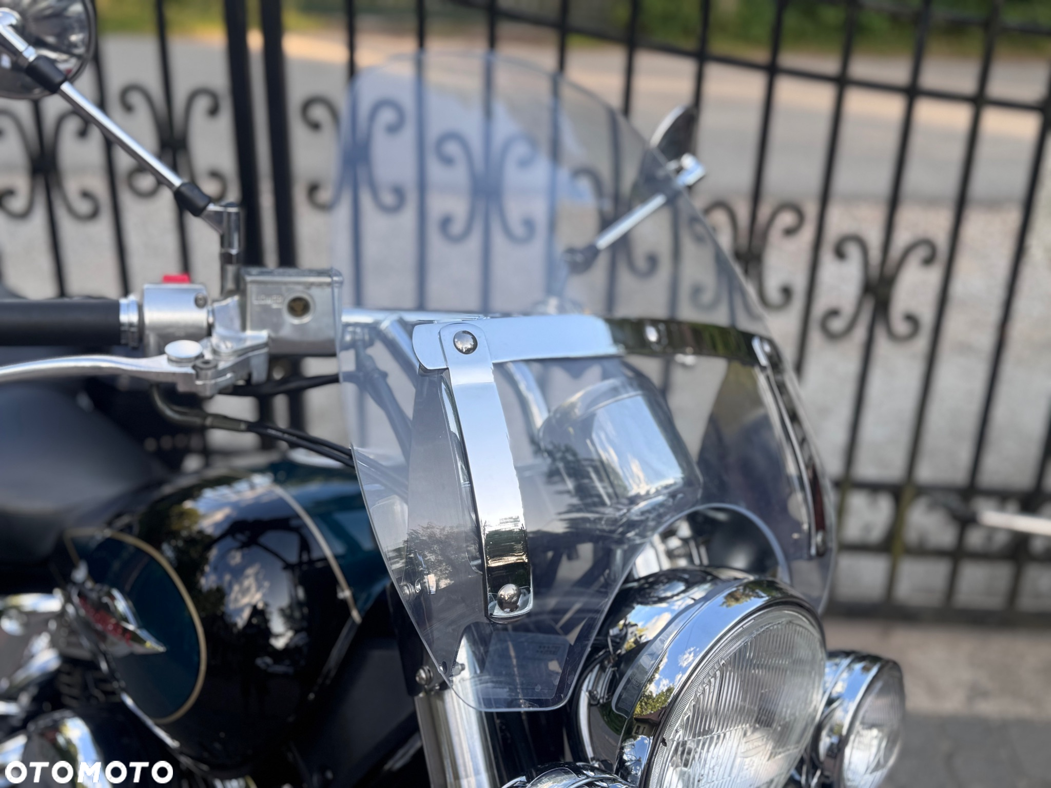 Suzuki VZ - 27